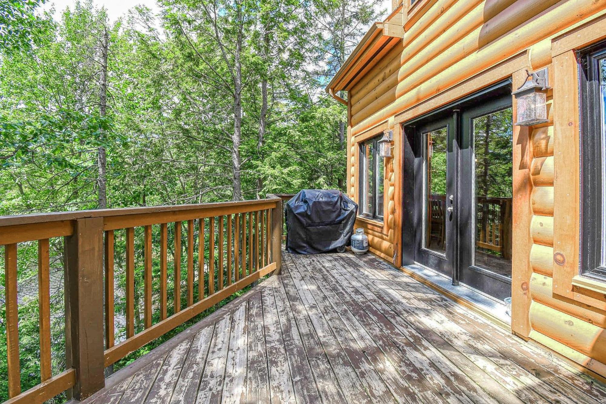 Brown Bear Lodge Brownsburg Exterior photo